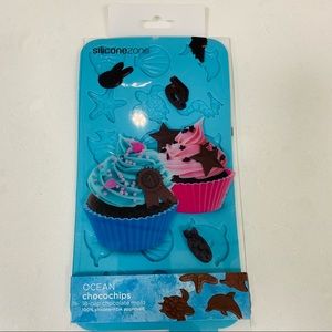 NWT Siliconezone Ocean Chocochips